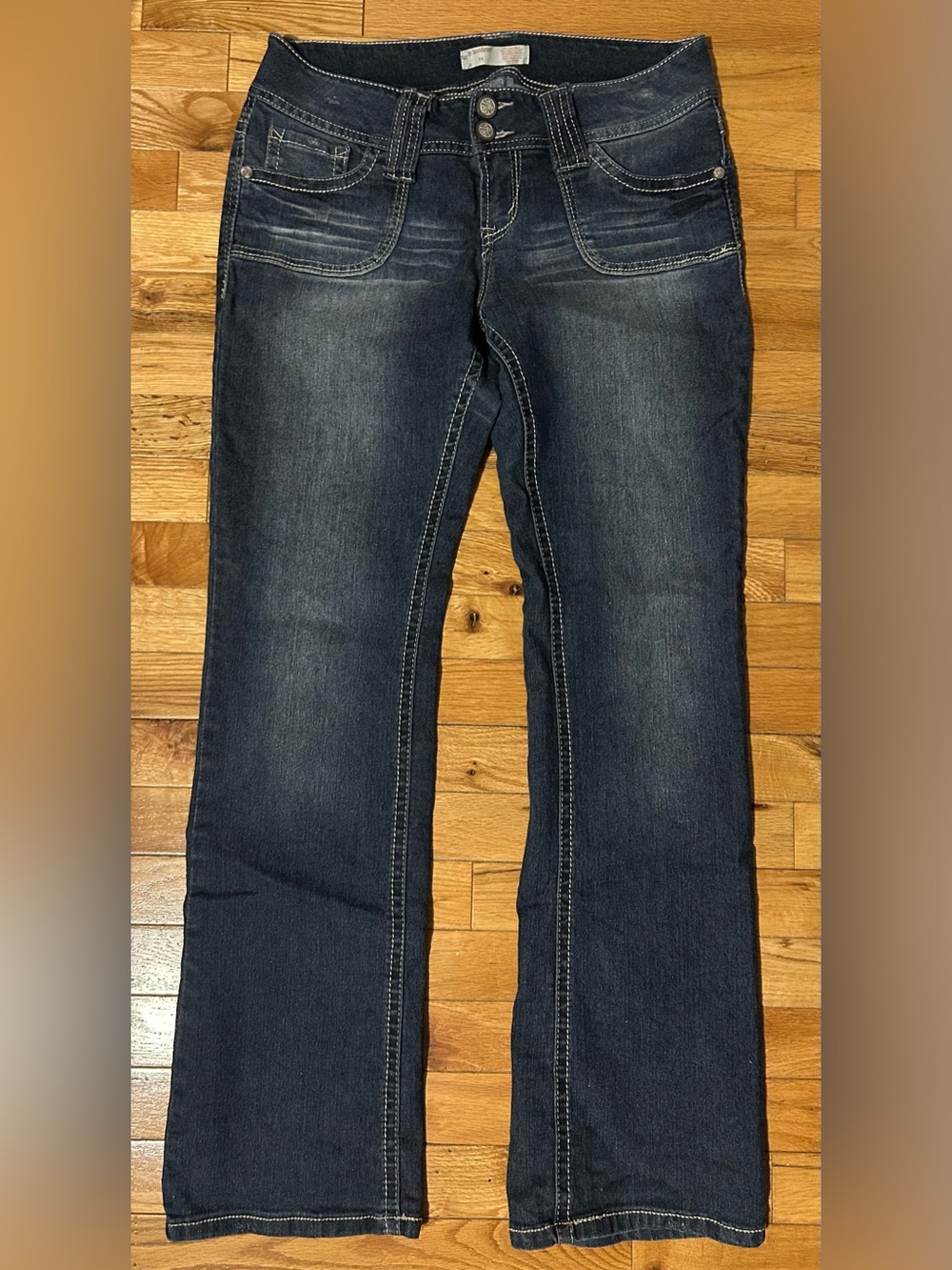 No Boundaries Women's Dark Wash Boot Cut Jeans - Blue